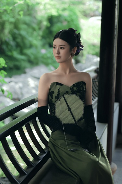 【如诗如画]】