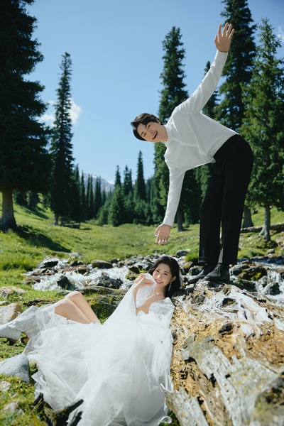 那拉提-云杉溪流